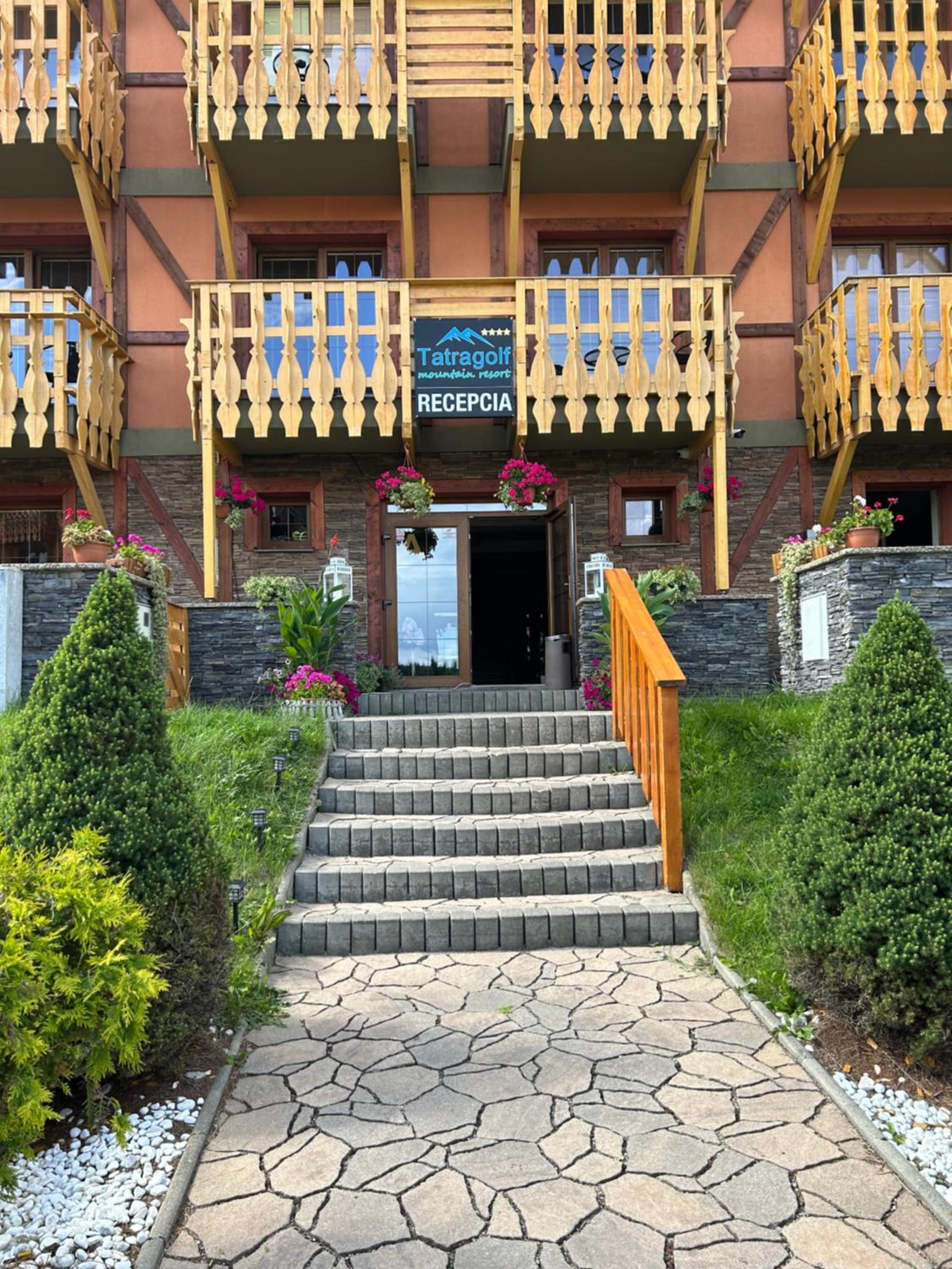 ApartLiv