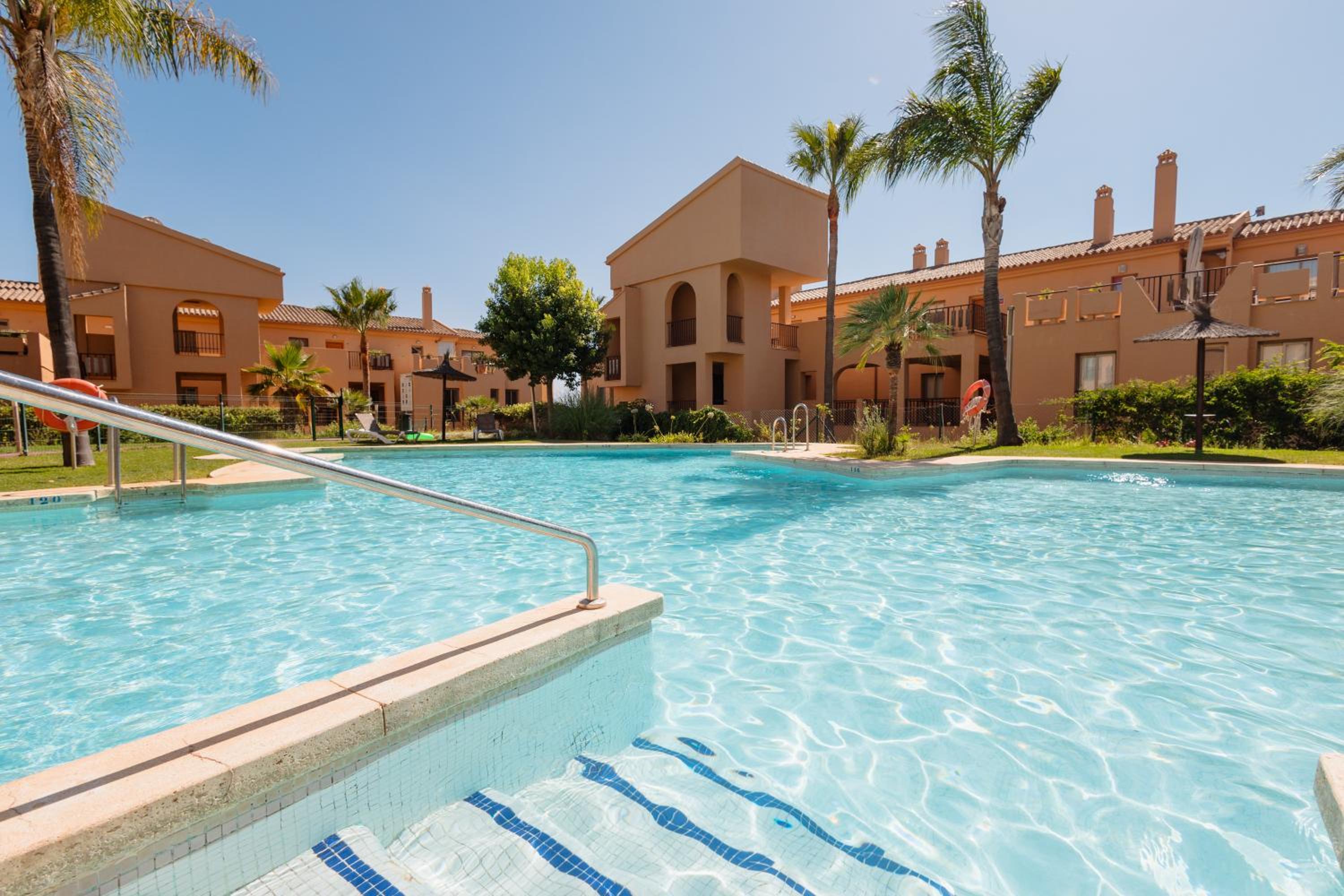 Beautiful apartment, with private terrace in Benahavís, Marbella