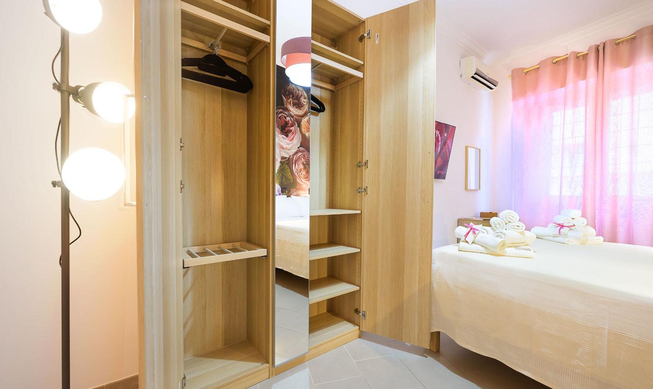PeoniaMaximaHouse -Piazza Bologna-