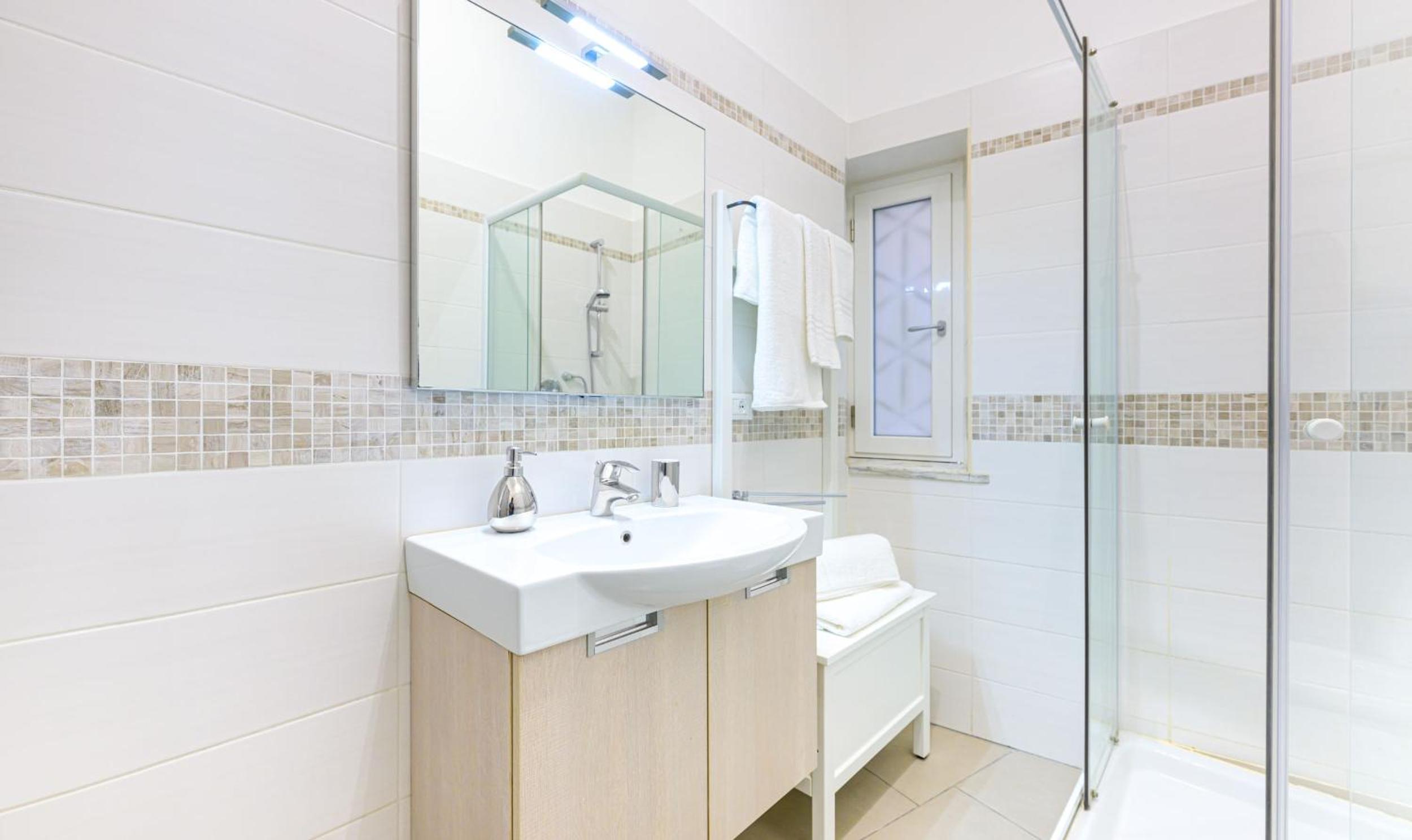PeoniaMaximaHouse -Piazza Bologna-