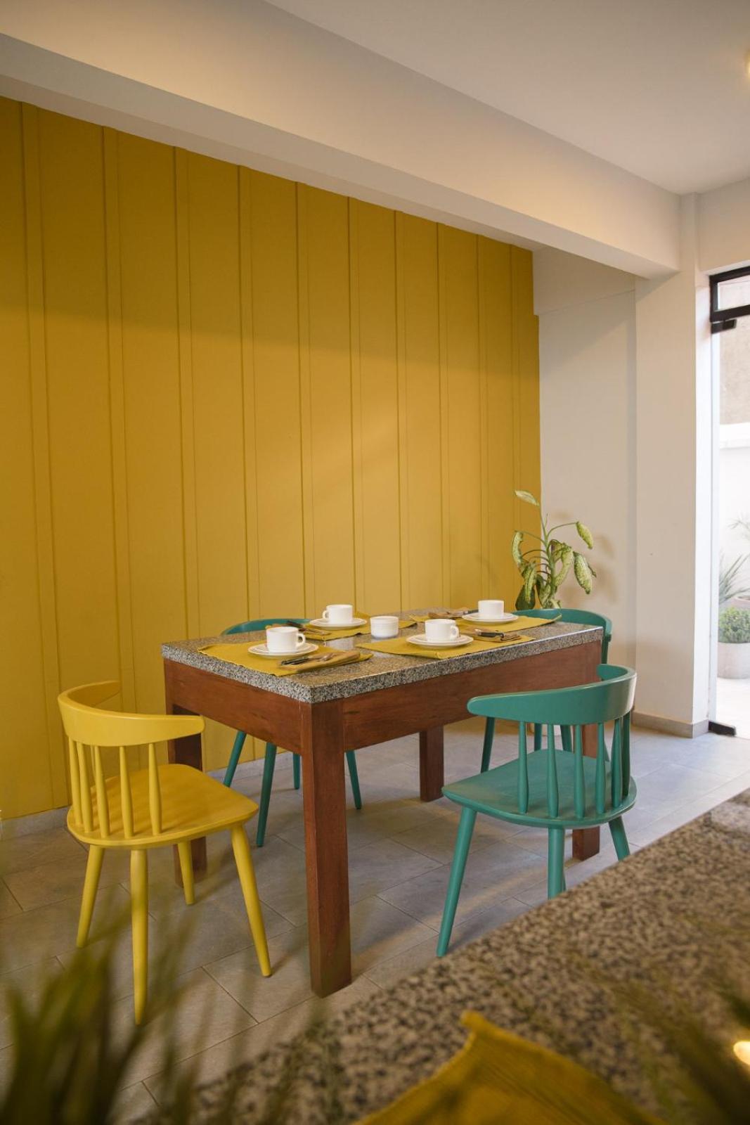 Hotel Hermoso departamento en excelente ubicación - Image 1