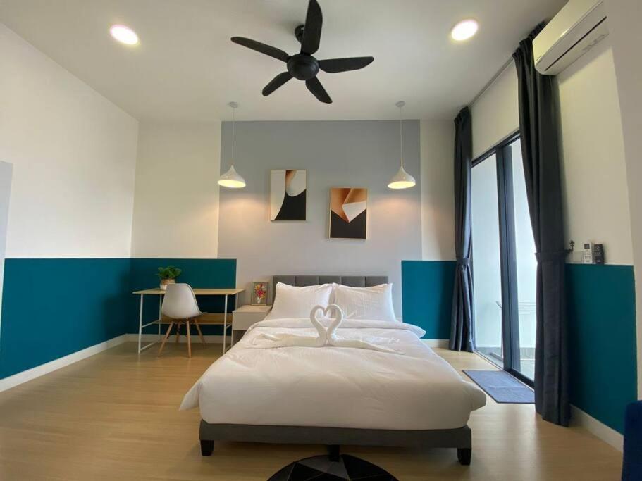 ContiNew Residence 1BR near TRX by StayHere