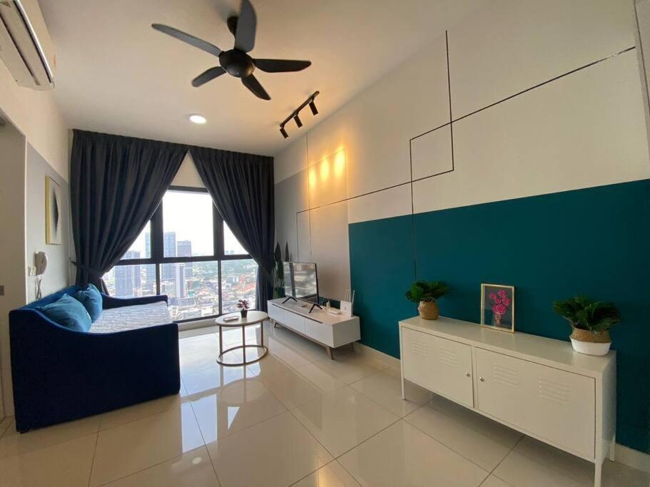 ContiNew Residence 1BR near TRX by StayHere