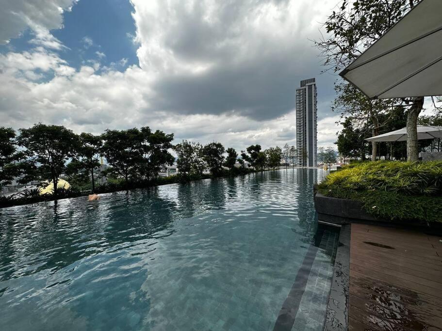 ContiNew Residence 1BR near TRX by StayHere