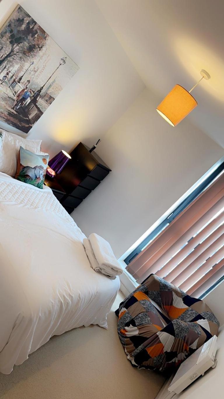 ComfyCozy Luxury Apartment Canning Town
