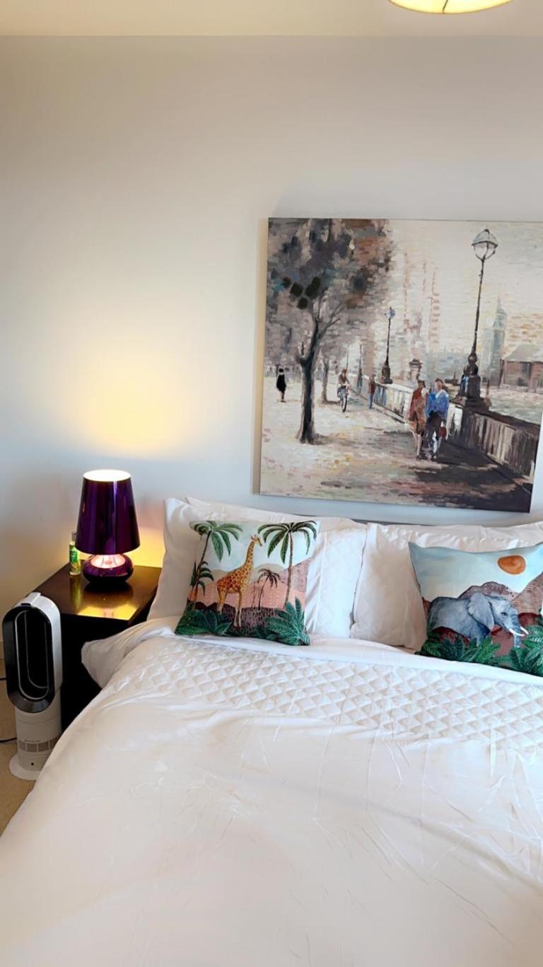ComfyCozy Luxury Apartment Canning Town
