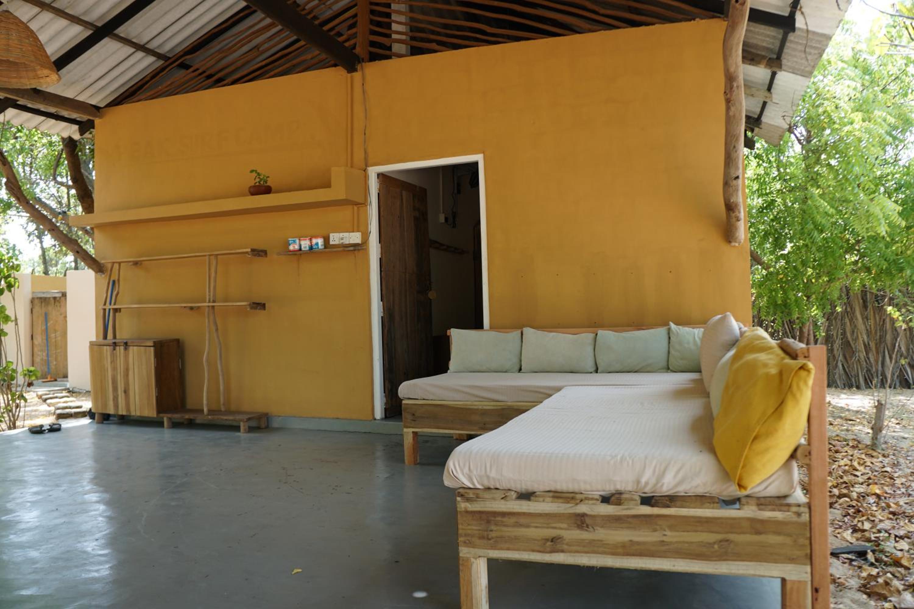 Hilltop Cabanas