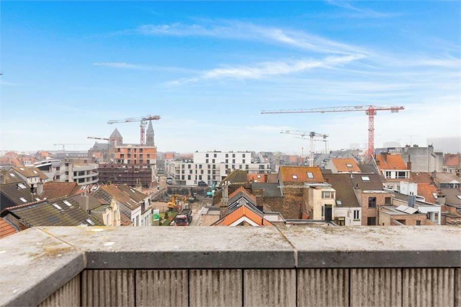 Luxury penthouse in the center of Ostend T101