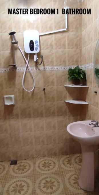 Krystal Homestay