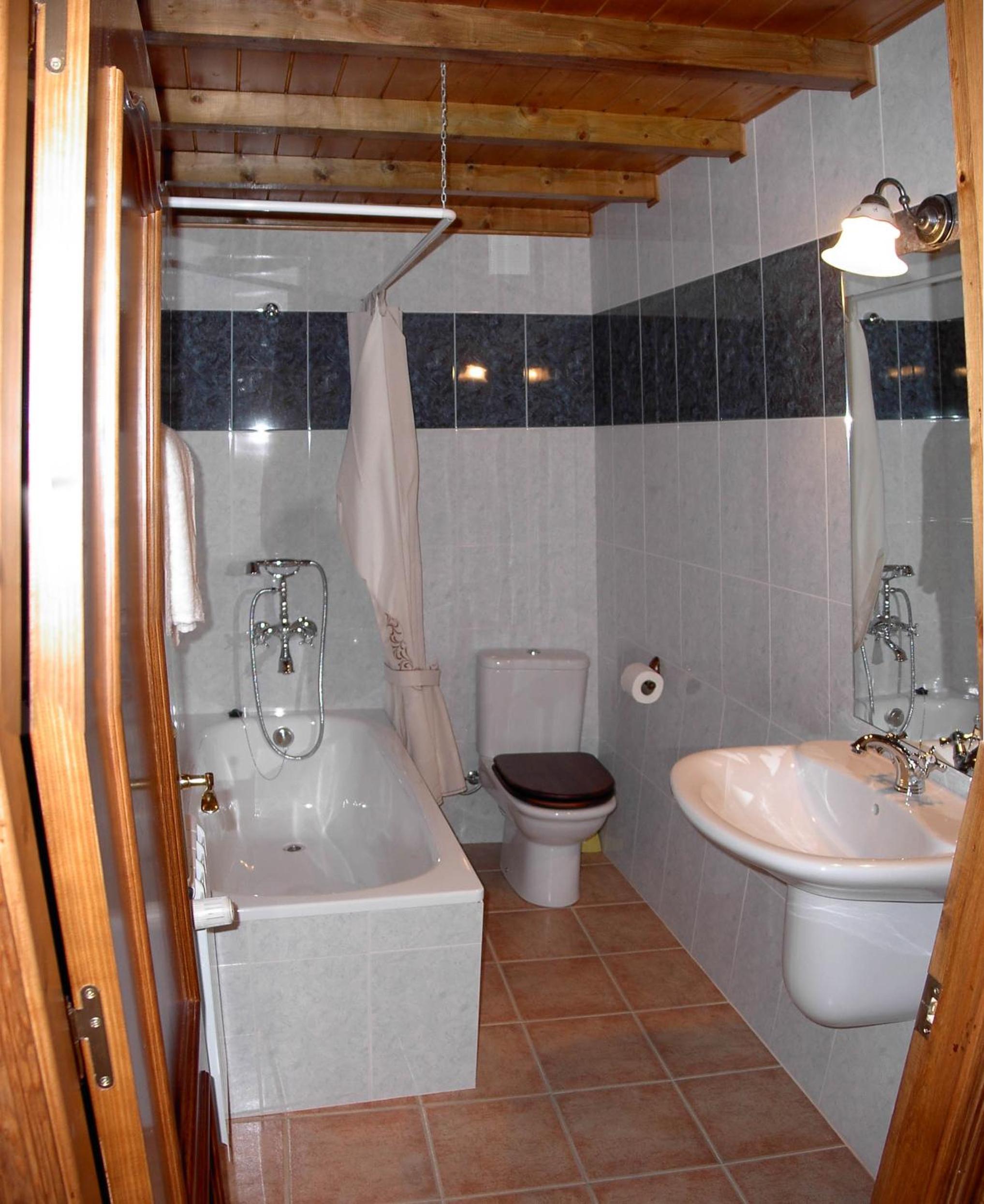 Photo 48