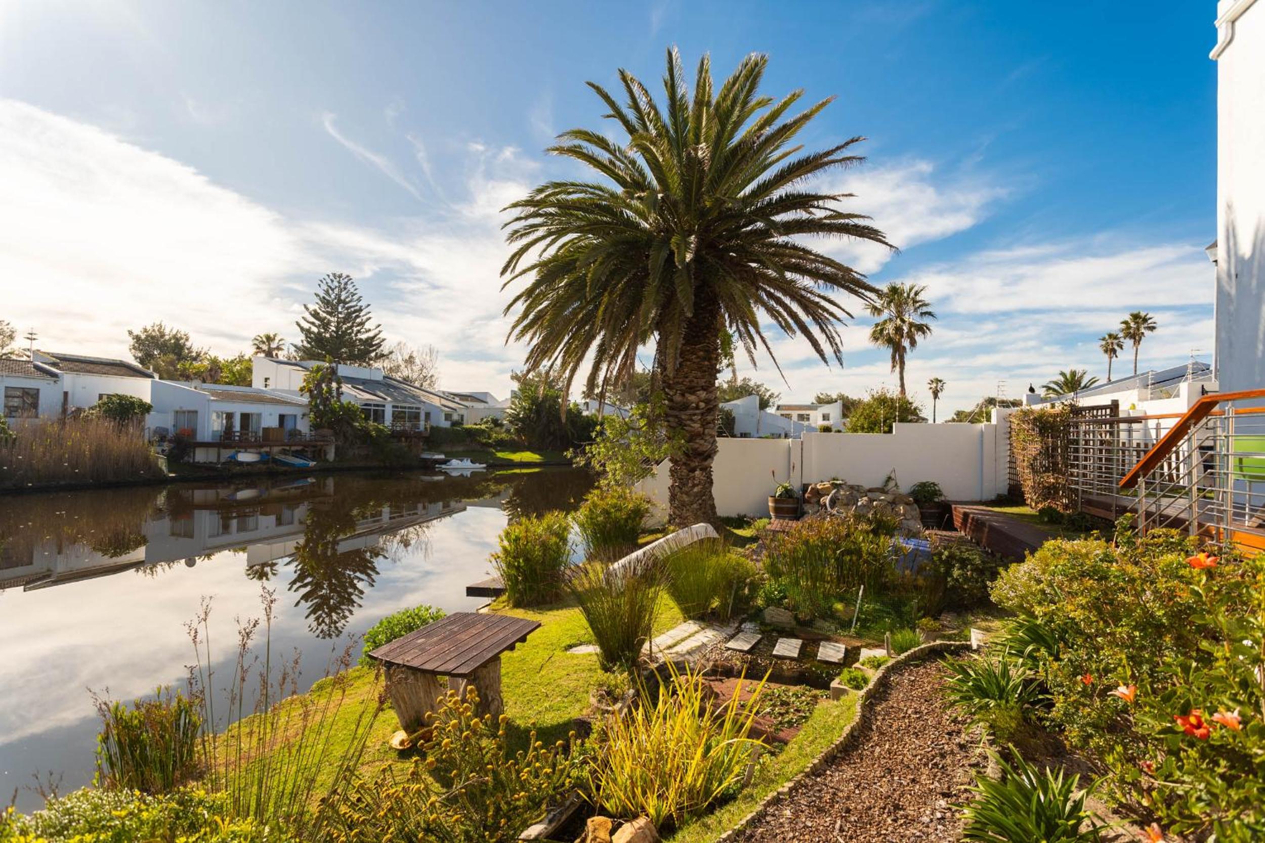 Vlei Cove Guesthouse view 3