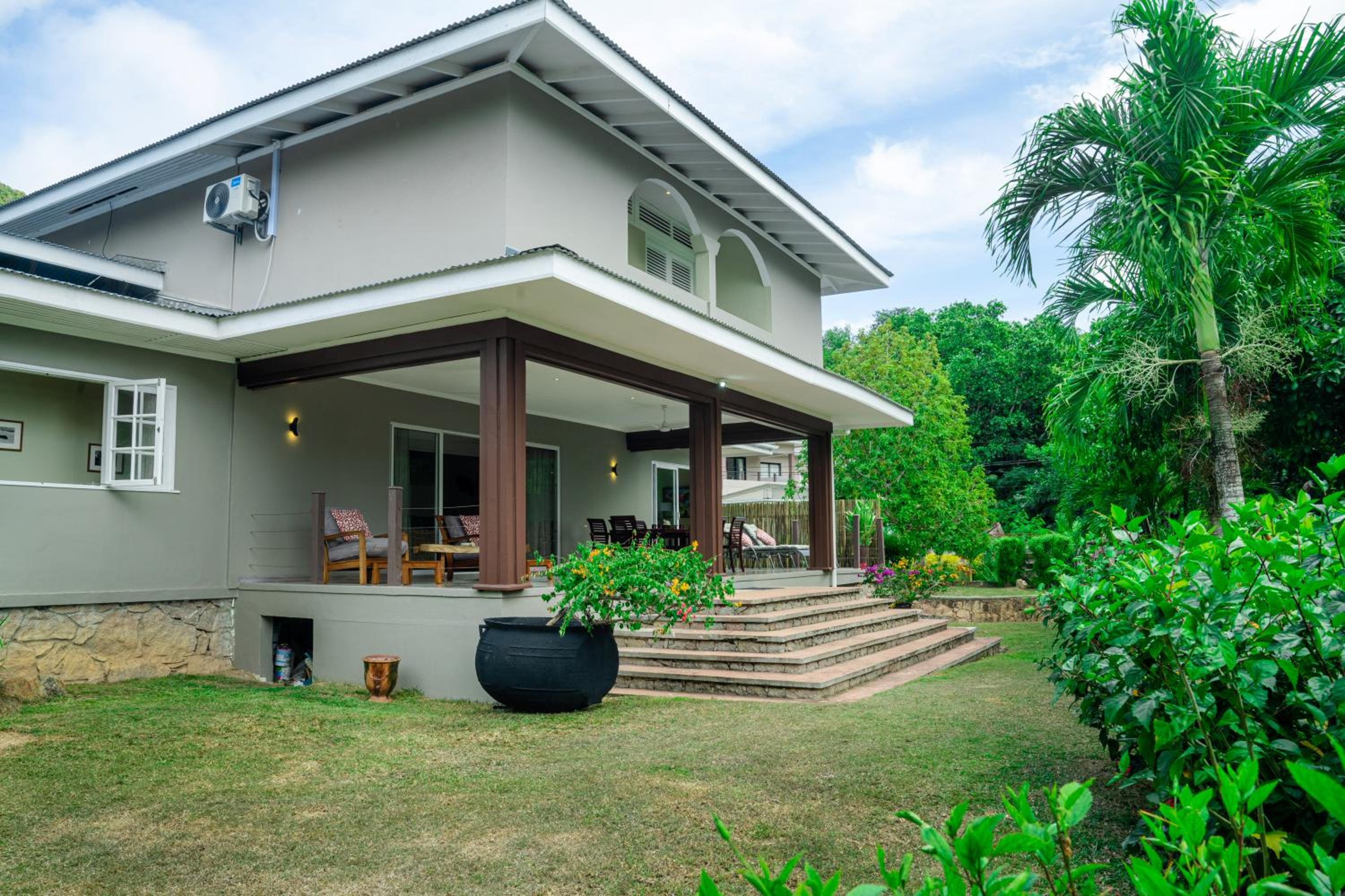 Anse Boudin Chalets & Villa photo 2