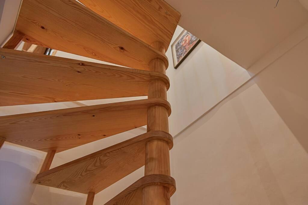 Photo 33