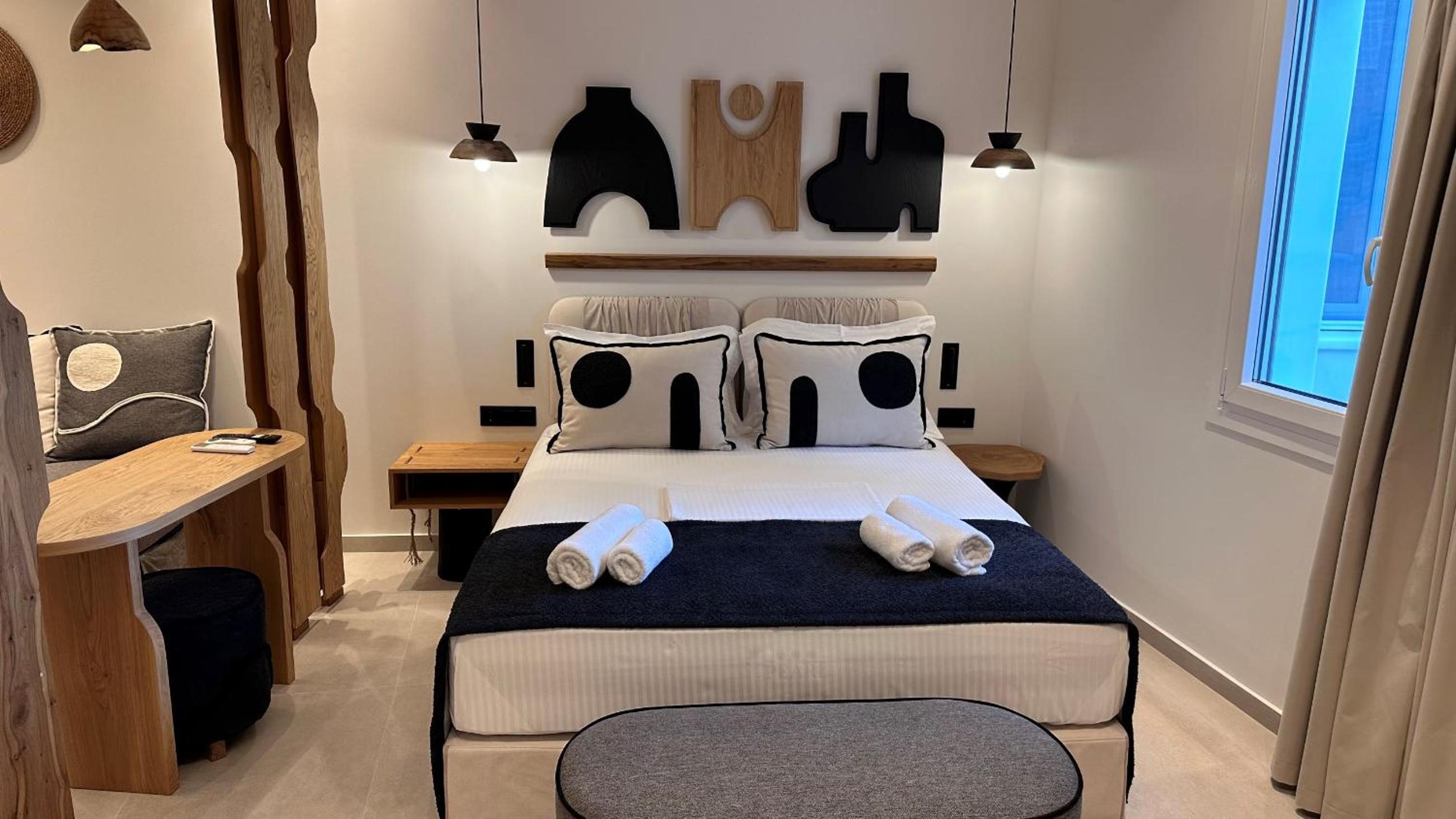 Aristotle Suites