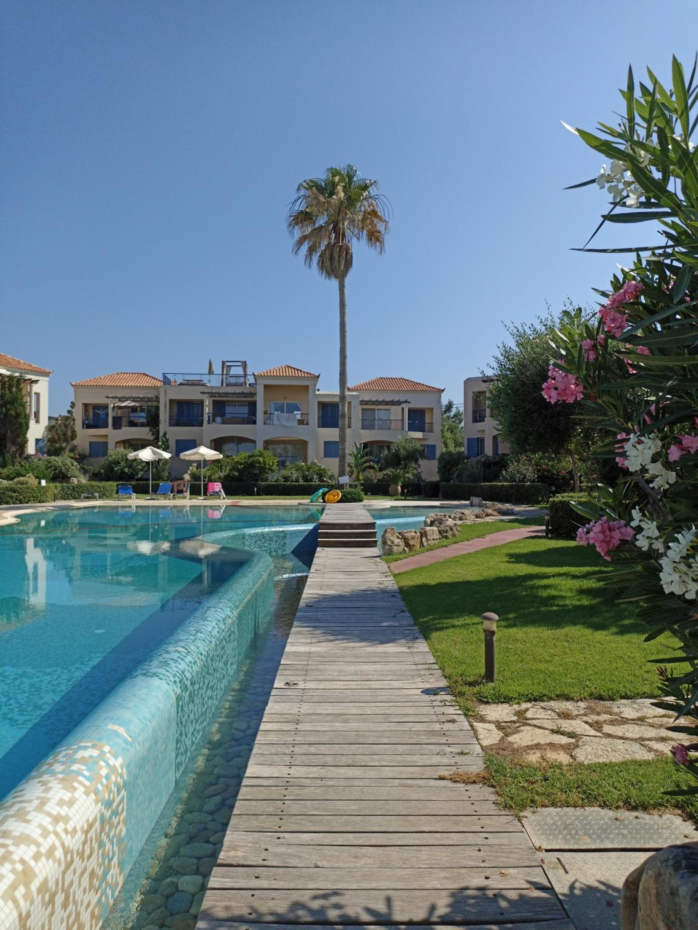 Infinity Night Villa