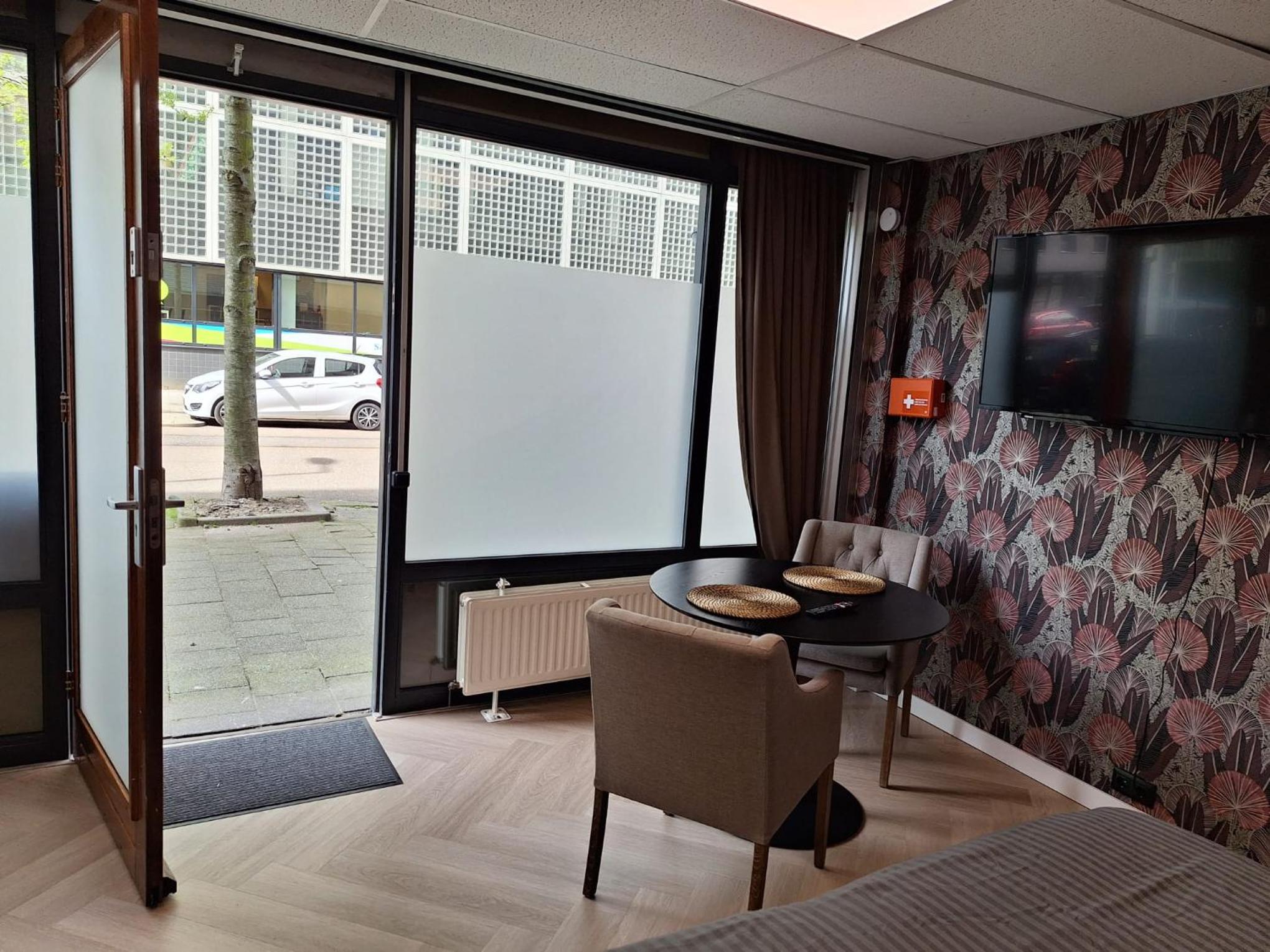 Rotterdam Vacations - Mooie studio 14 Cn in center - Property Image 10