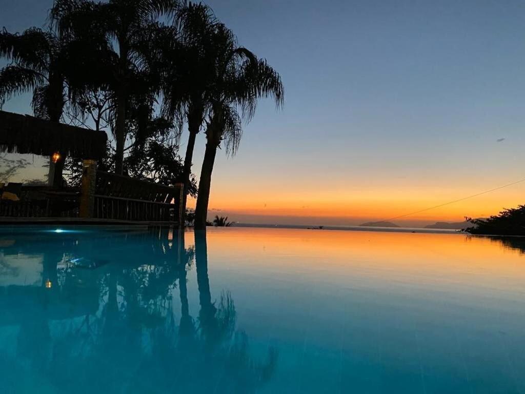 Belíssima casa em Ilhabela