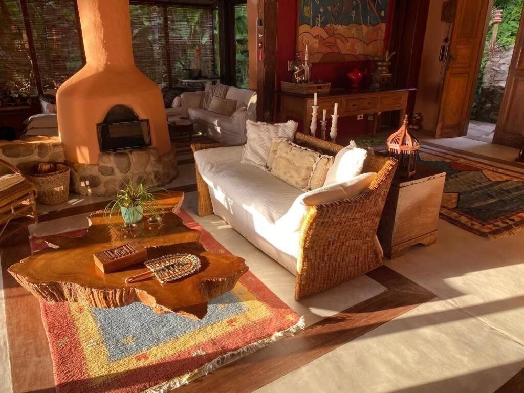 Belíssima casa em Ilhabela