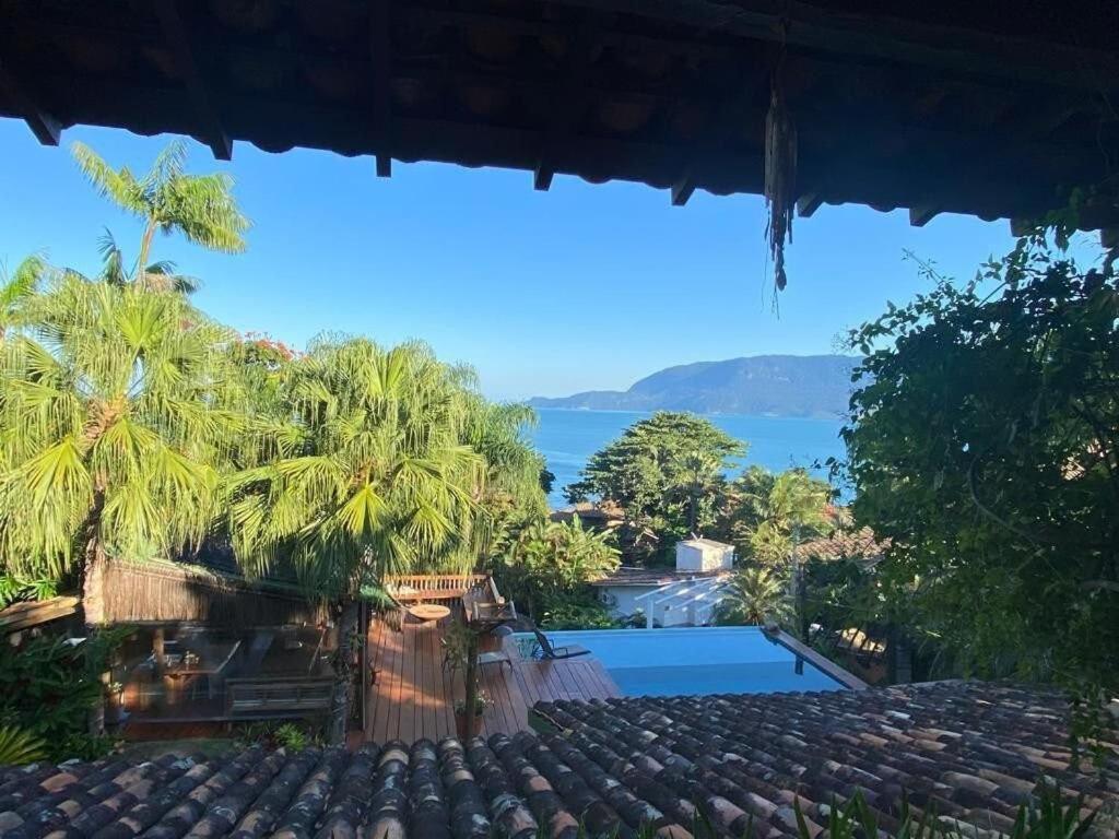 Belíssima casa em Ilhabela