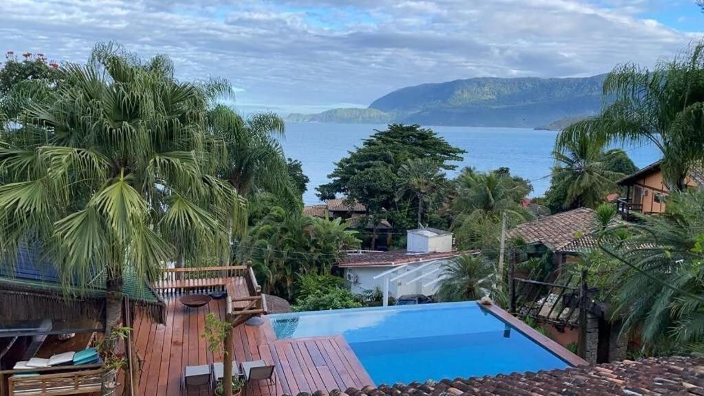 Belíssima casa em Ilhabela