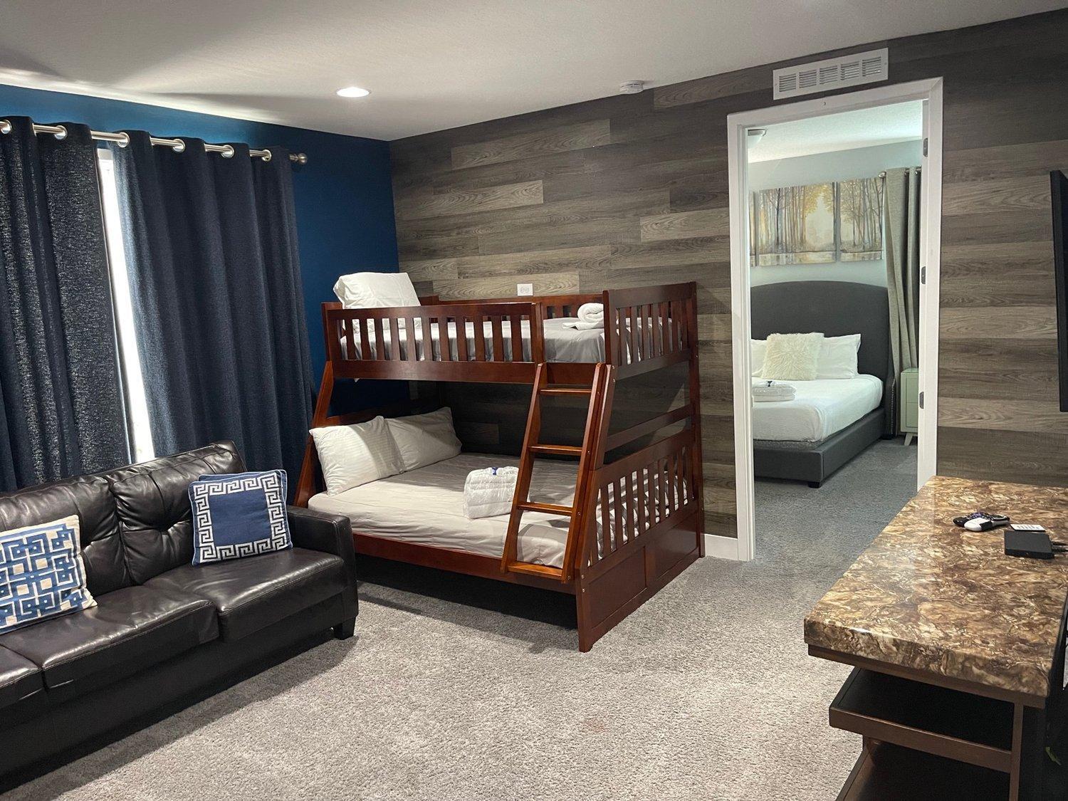 360 Villa - 7BD - Pool Theme Beds by Disney