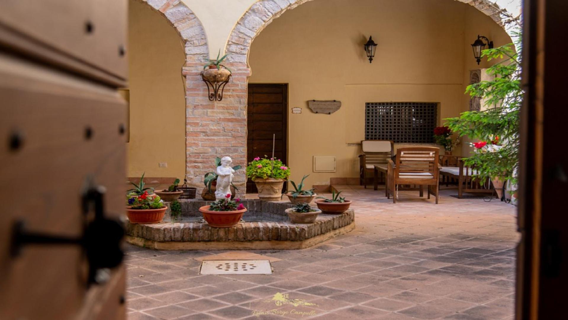 Relais Borgo Campello
