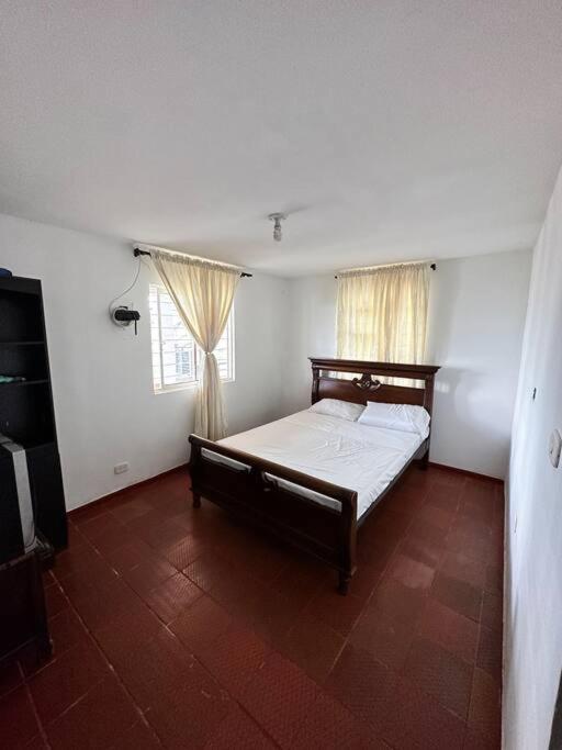 Villa Mercy, finca con jacuzzi cerca a Pereira