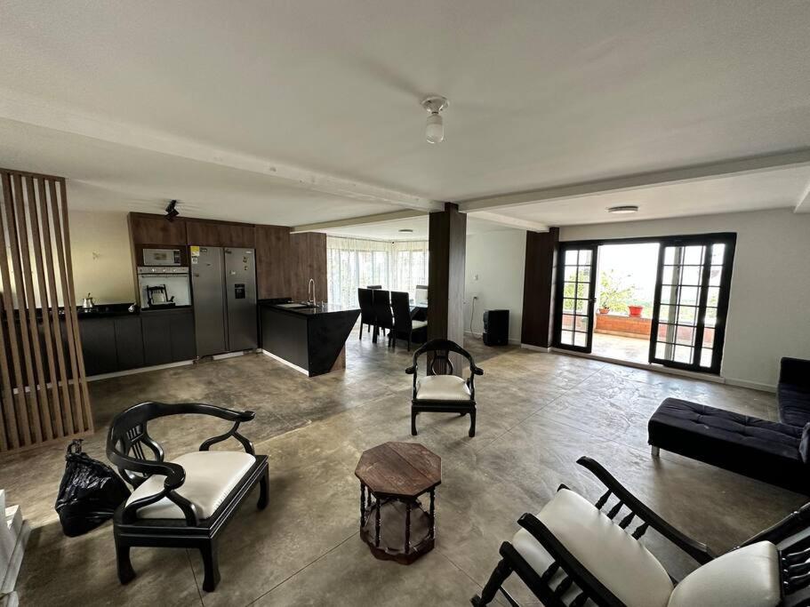 Villa Mercy, finca con jacuzzi cerca a Pereira