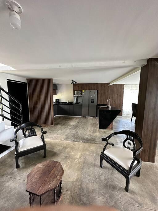 Villa Mercy, finca con jacuzzi cerca a Pereira