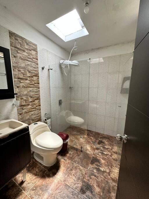 Villa Mercy, finca con jacuzzi cerca a Pereira