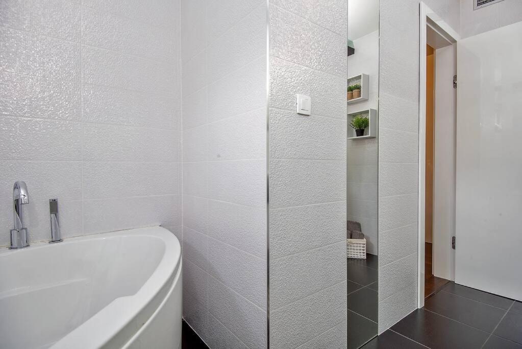 Luxury Villa,private pool, sauna,Jacuzzi,near Split