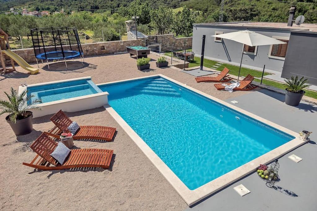 Luxury Villa,private pool, sauna,Jacuzzi,near Split