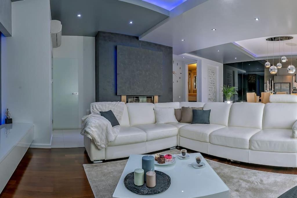 Luxury Villa,private pool, sauna,Jacuzzi,near Split