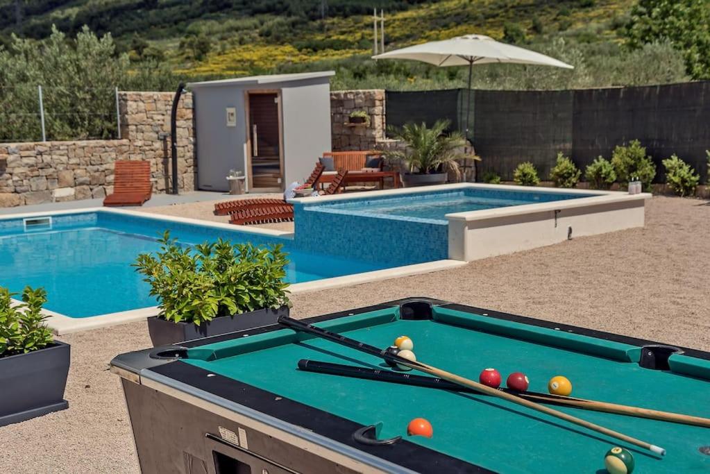 Luxury Villa,private pool, sauna,Jacuzzi,near Split