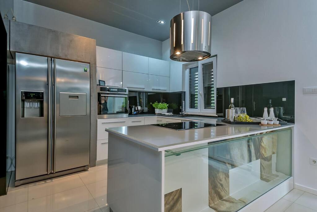 Luxury Villa,private pool, sauna,Jacuzzi,near Split