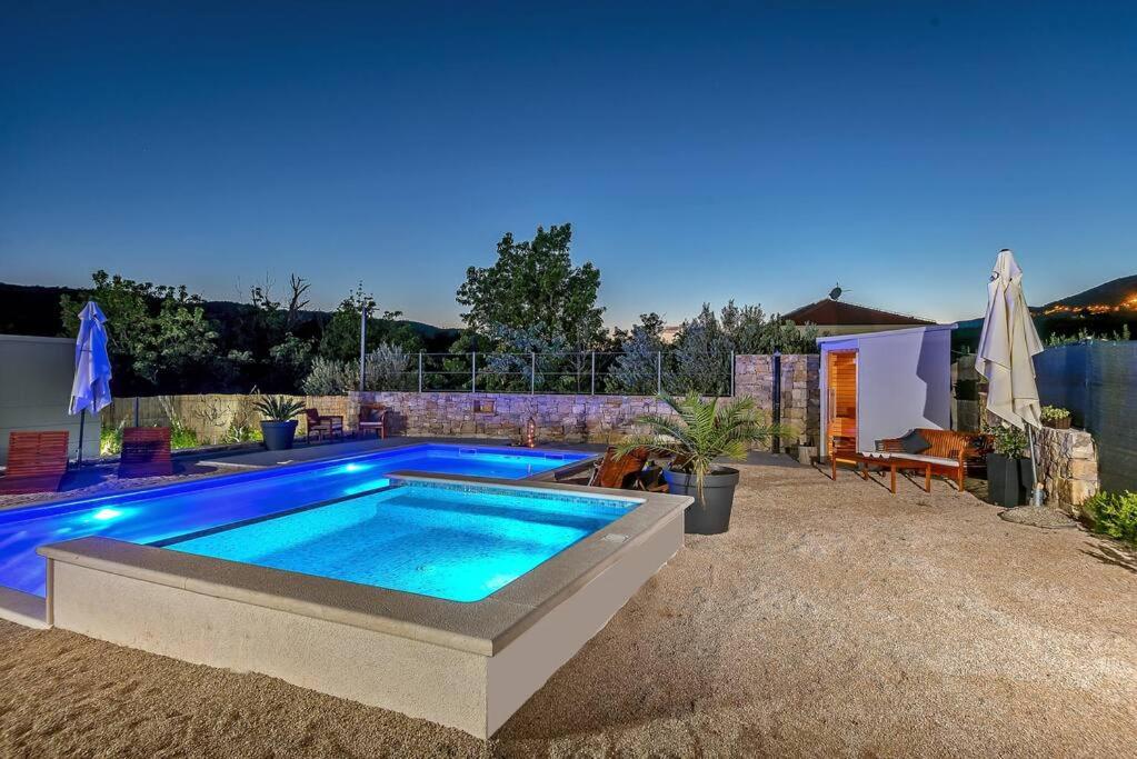 Luxury Villa,private pool, sauna,Jacuzzi,near Split