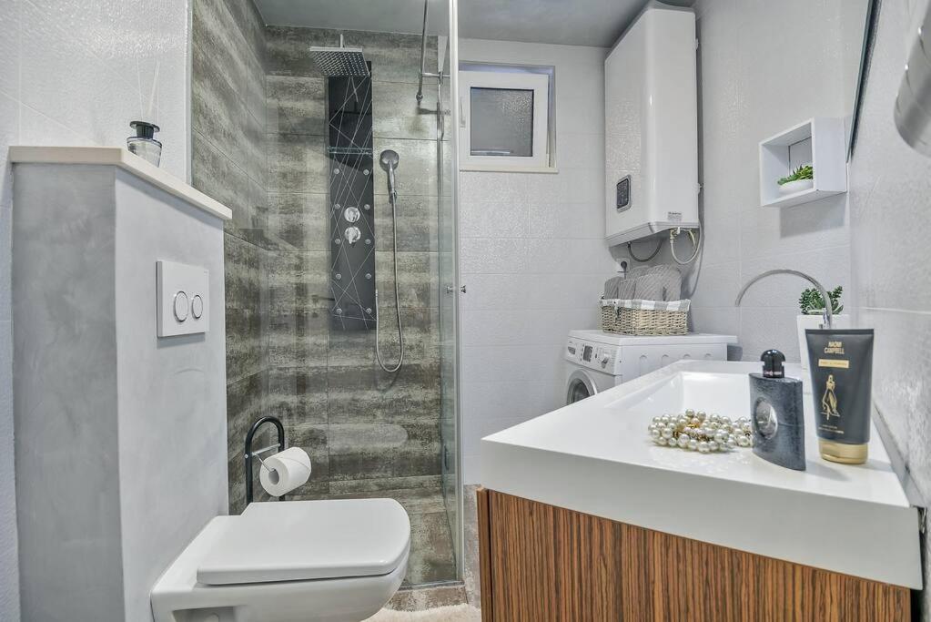 Luxury Villa,private pool, sauna,Jacuzzi,near Split