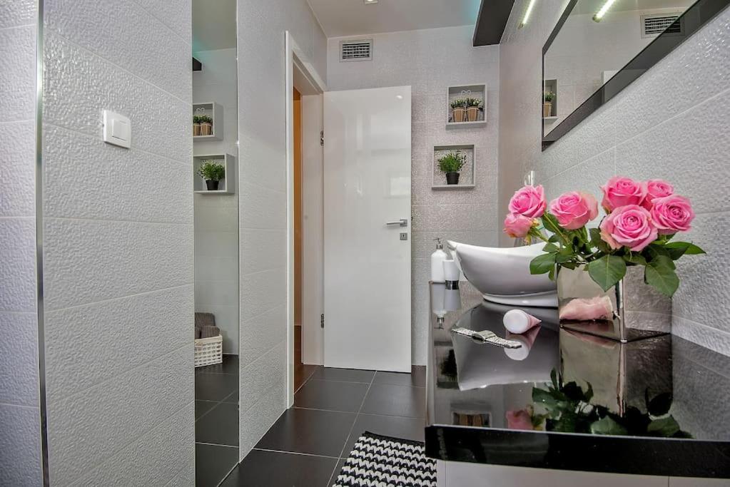 Luxury Villa,private pool, sauna,Jacuzzi,near Split