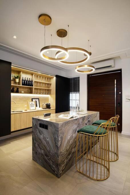 Georgetown Luxury Heritage House 4BR 10Pax photo 3