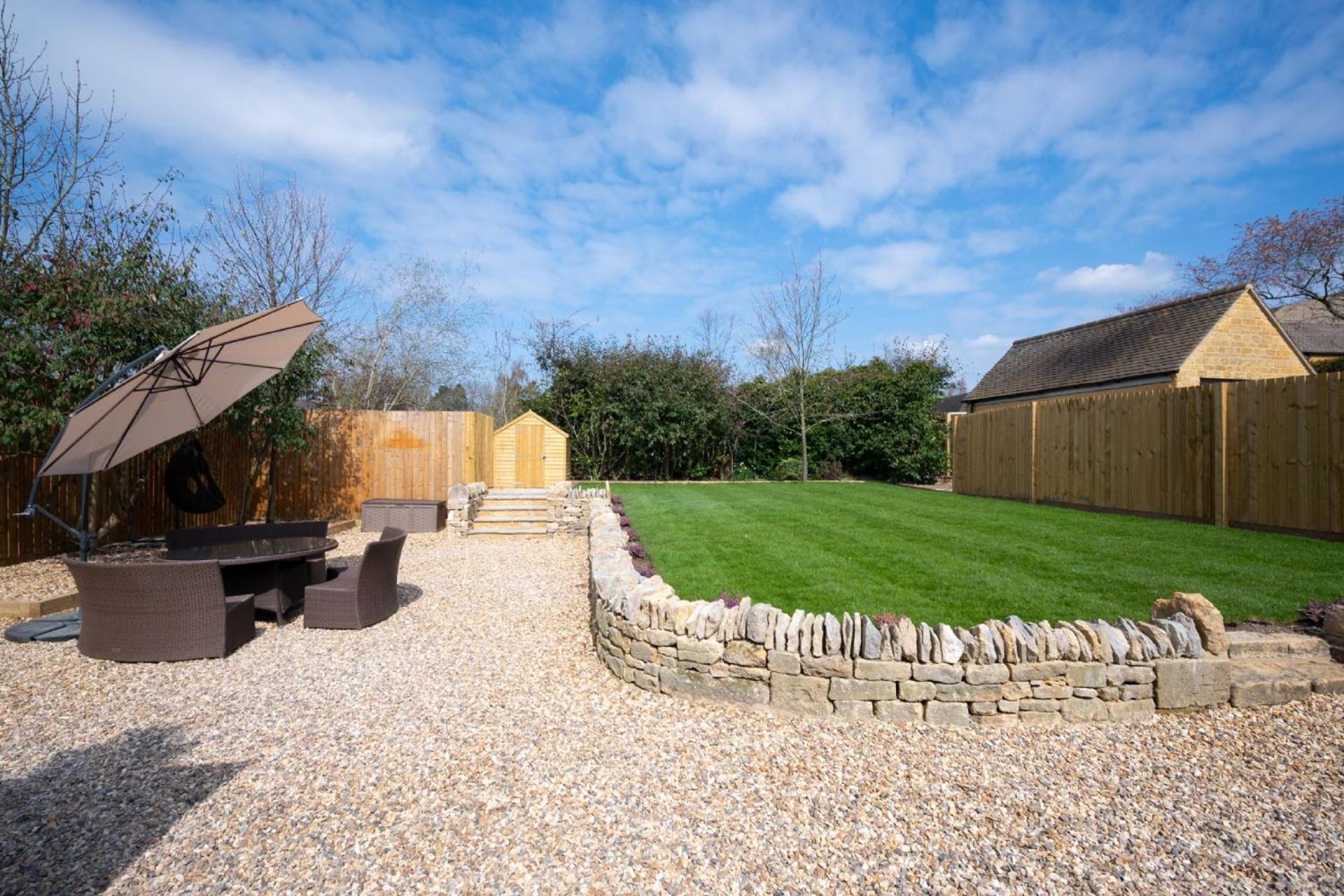 Vine Cottage view 2