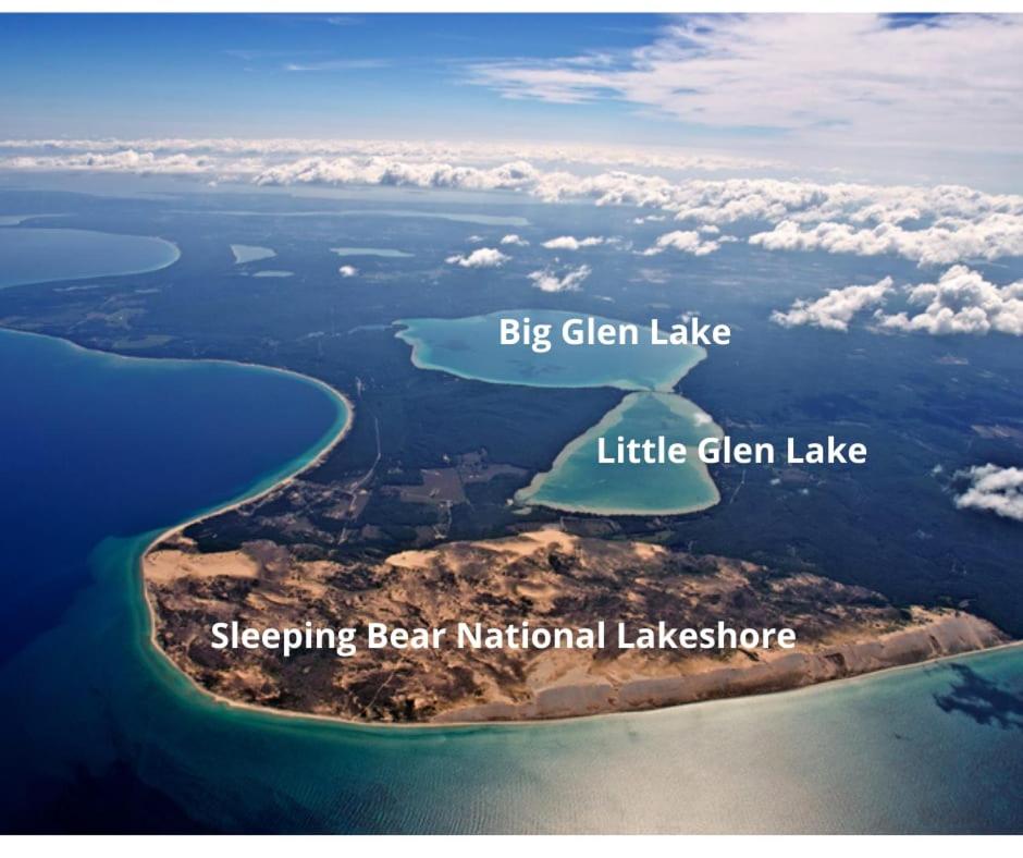Big Glen Lakefront in Glen Arbor