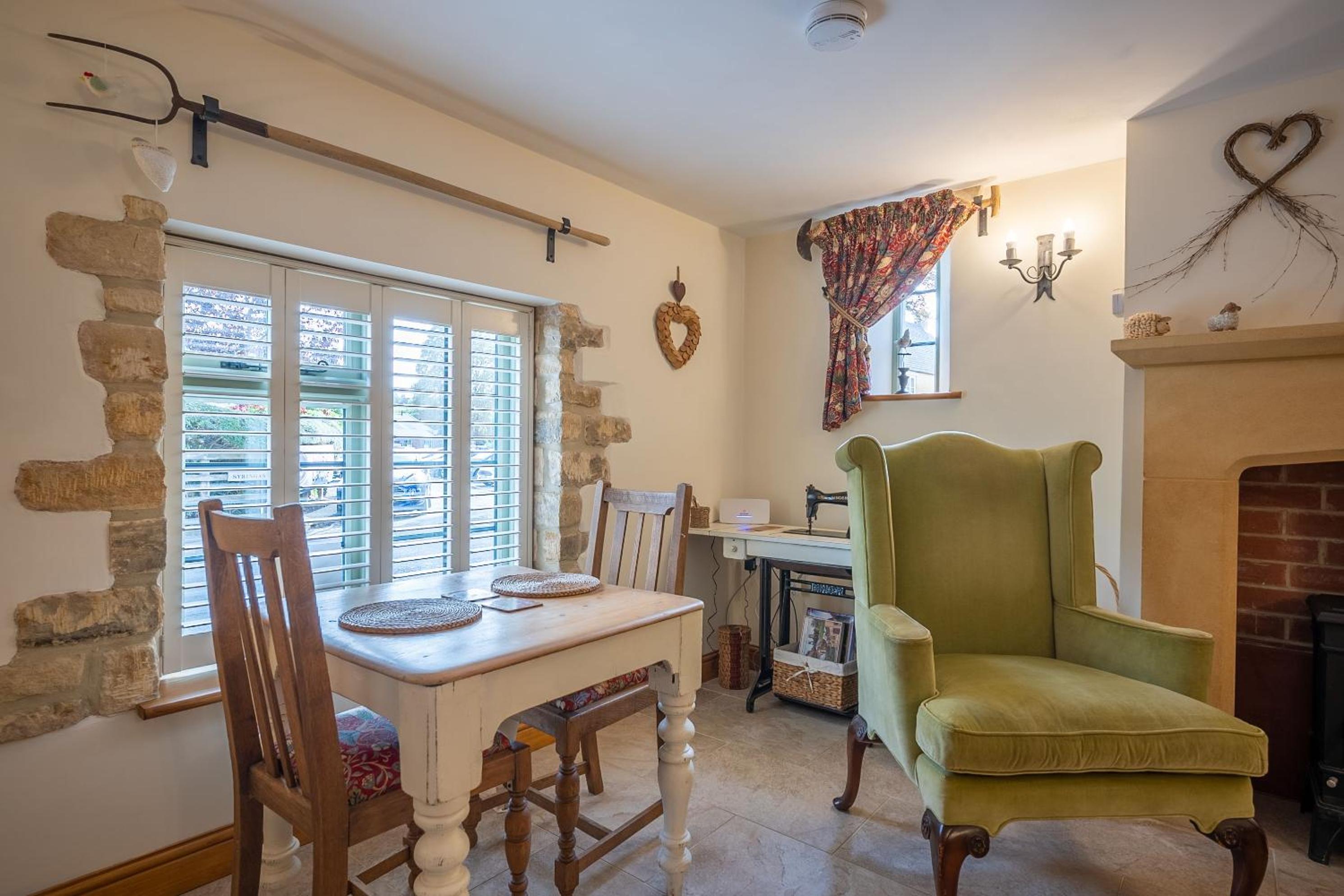 Crafty Cottage