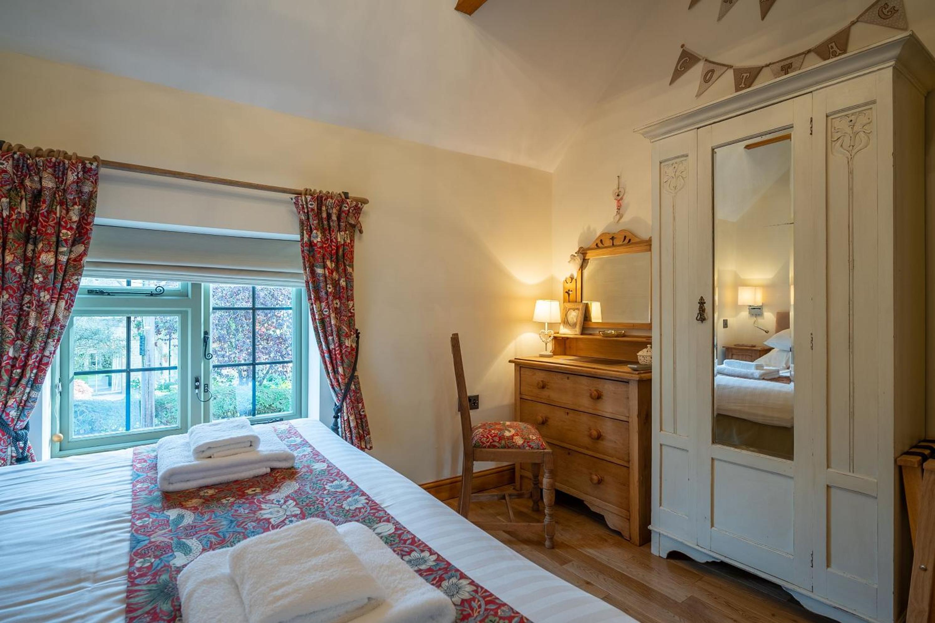 Crafty Cottage