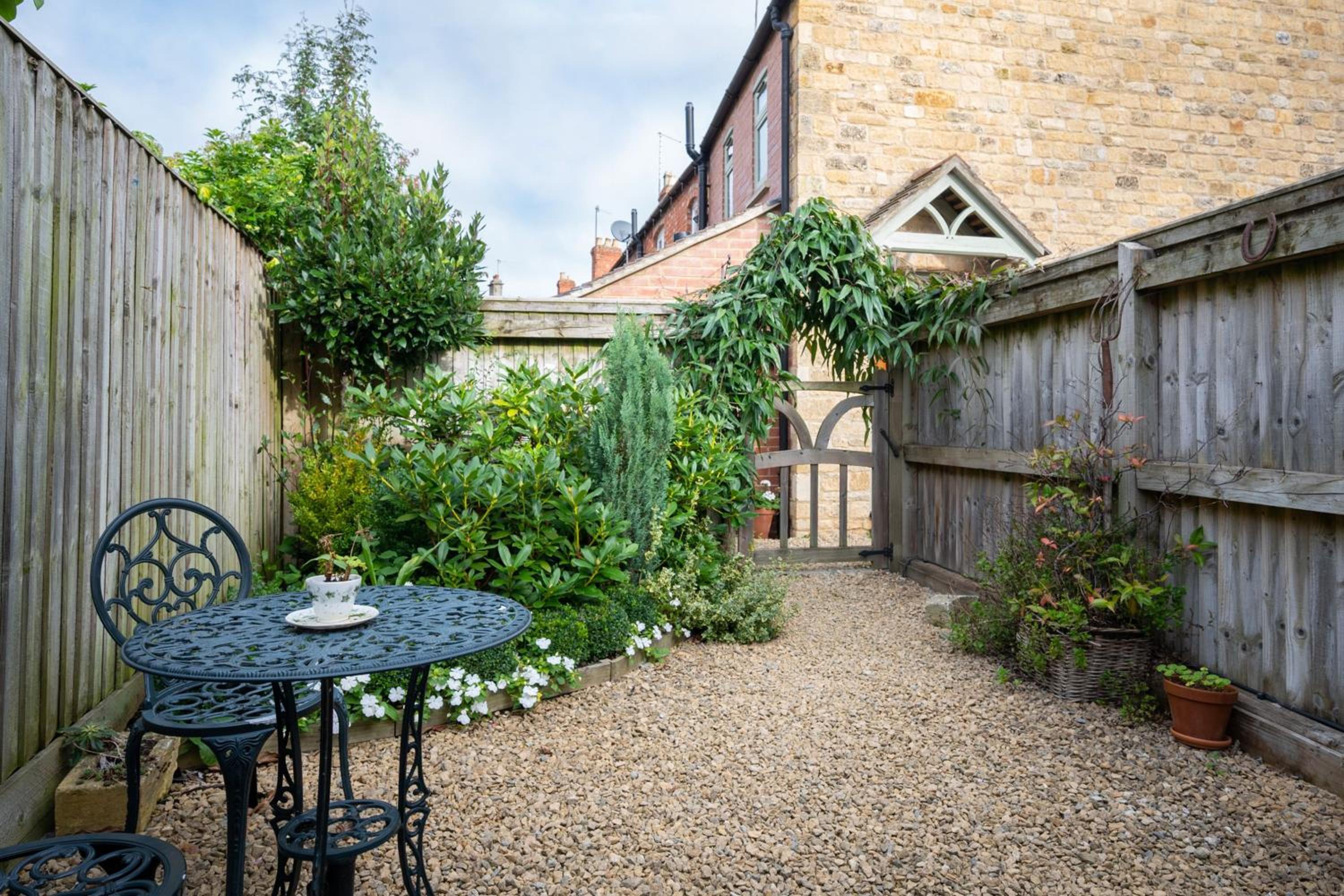 Crafty Cottage