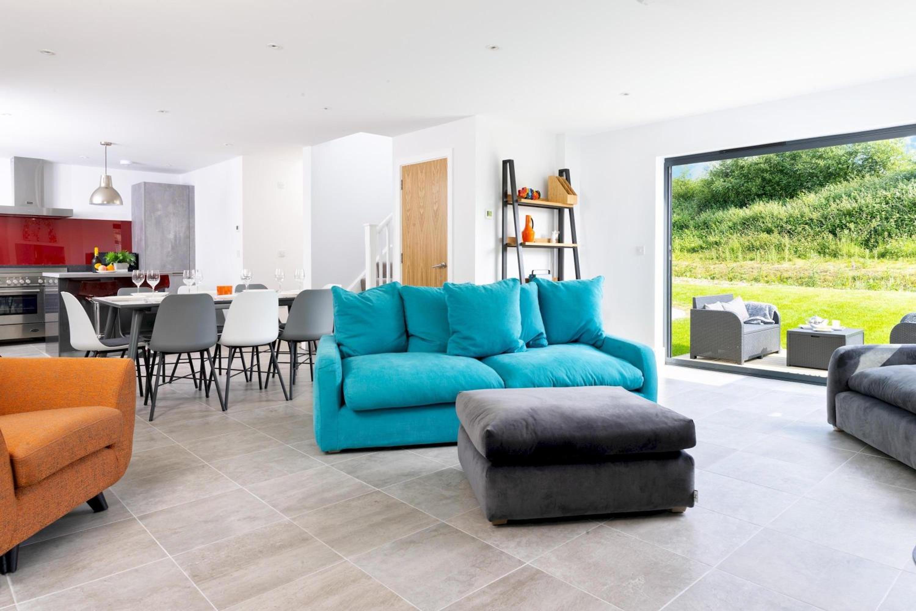 Lakeside property with spa on a nature reserve Bulrushes BV04 view 4