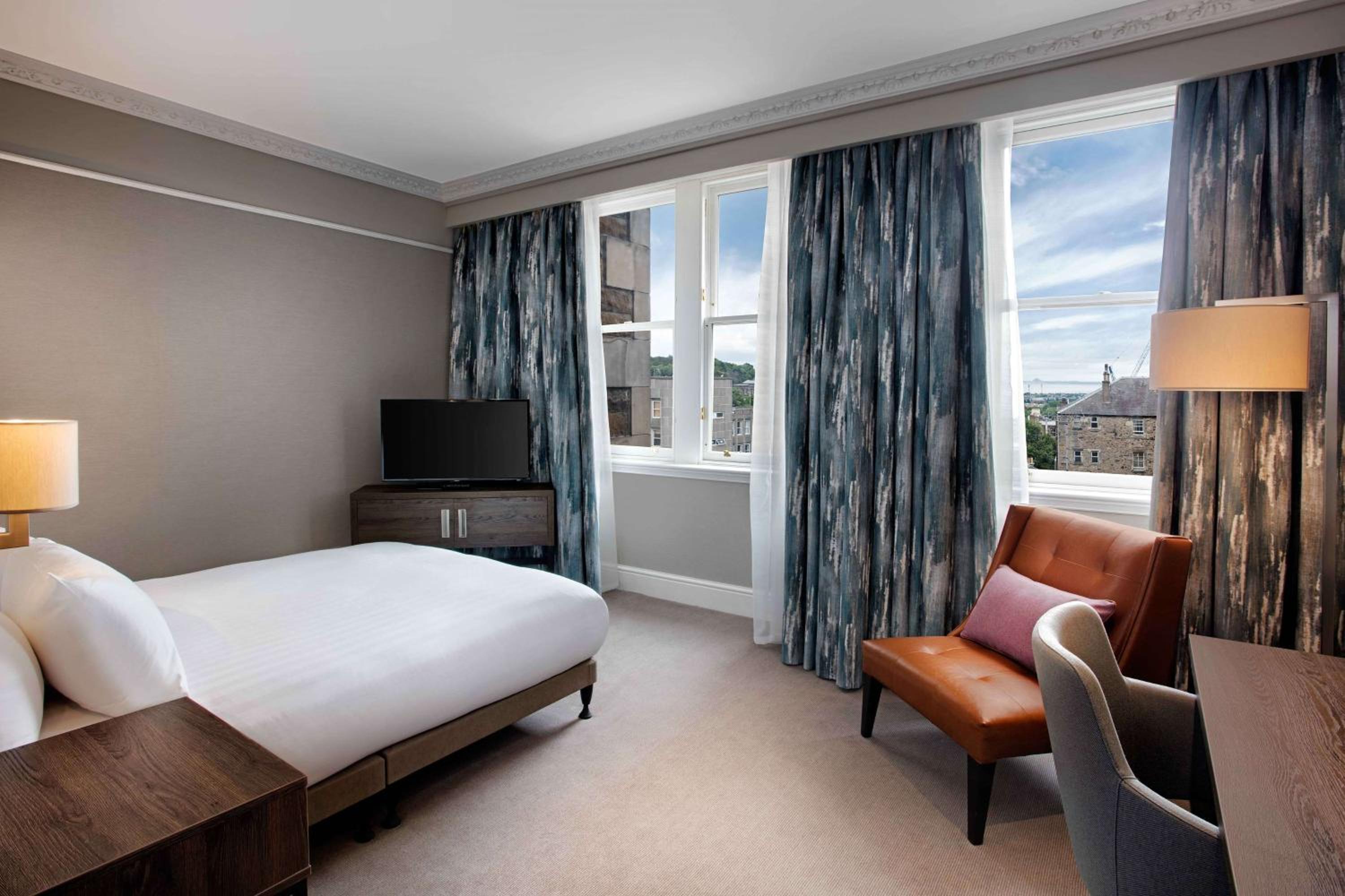 Hilton Edinburgh Carlton-3