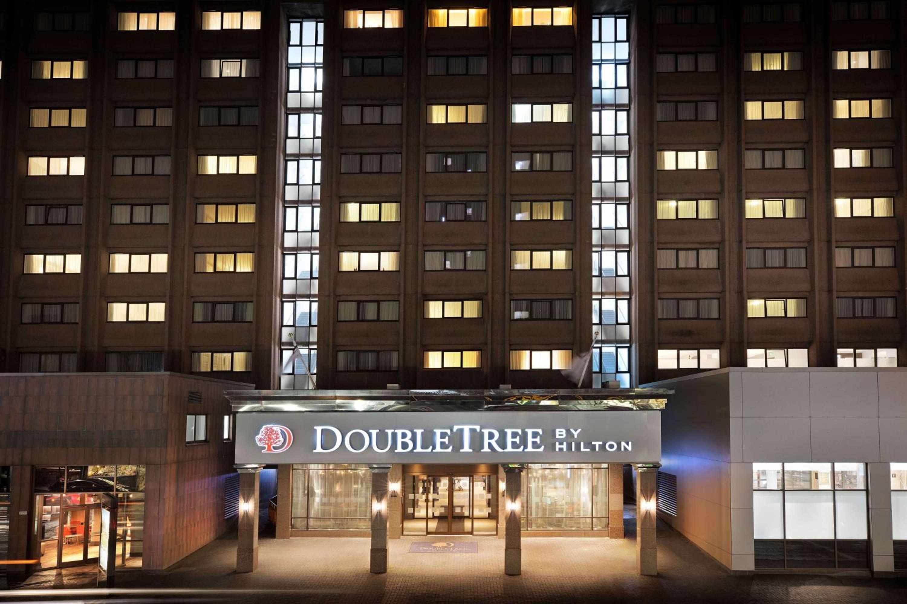Hotel DoubleTree by Hilton Glasgow Central - Image 1