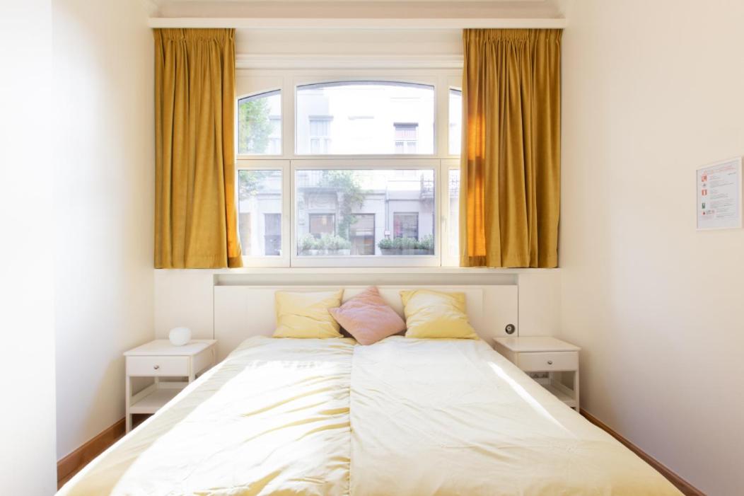 Pauline Loveling apartment with quiet garden and 2 bathrooms