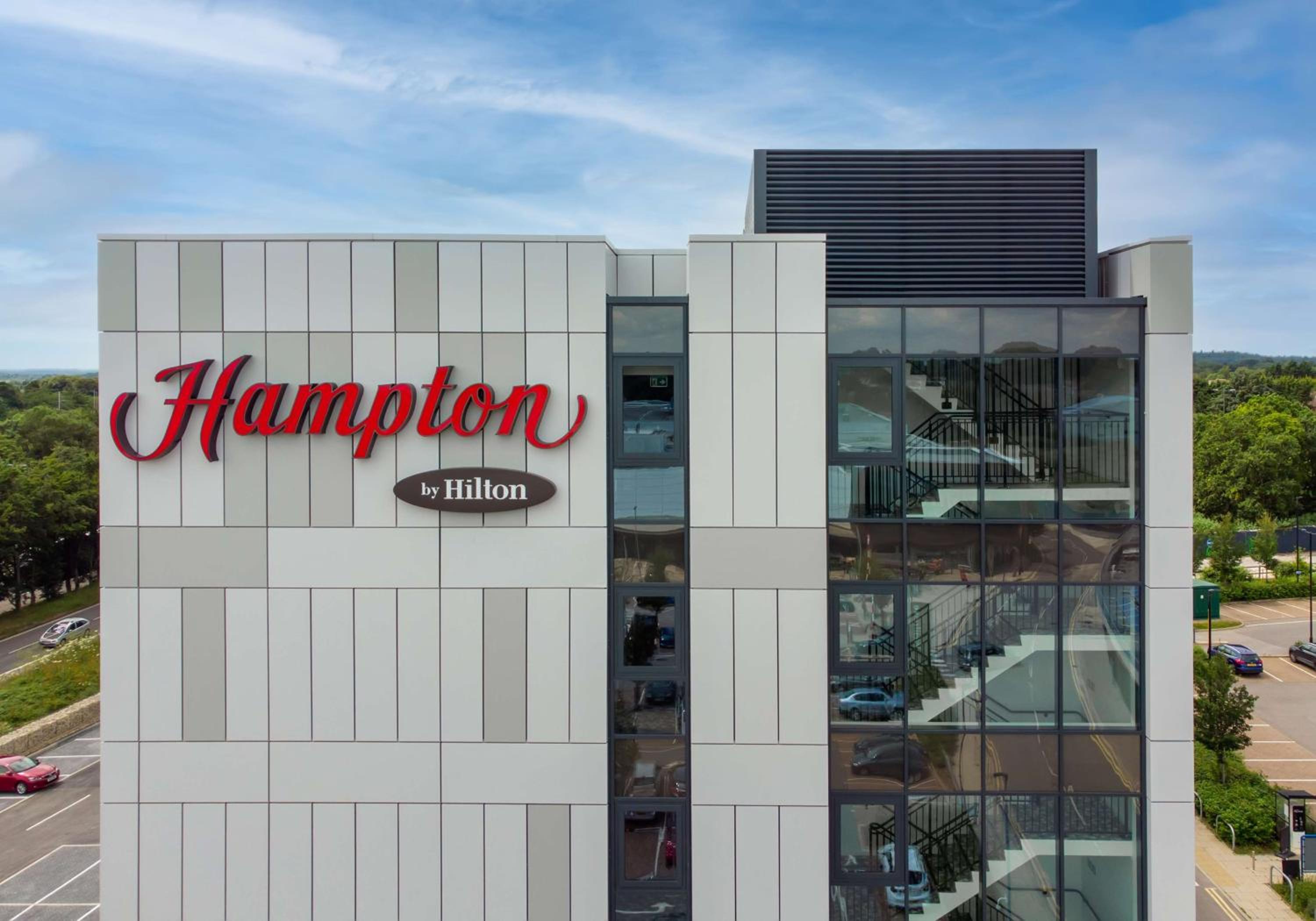 High Wycombe Vacations - Hampton by Hilton High Wycombe - Property Image 2