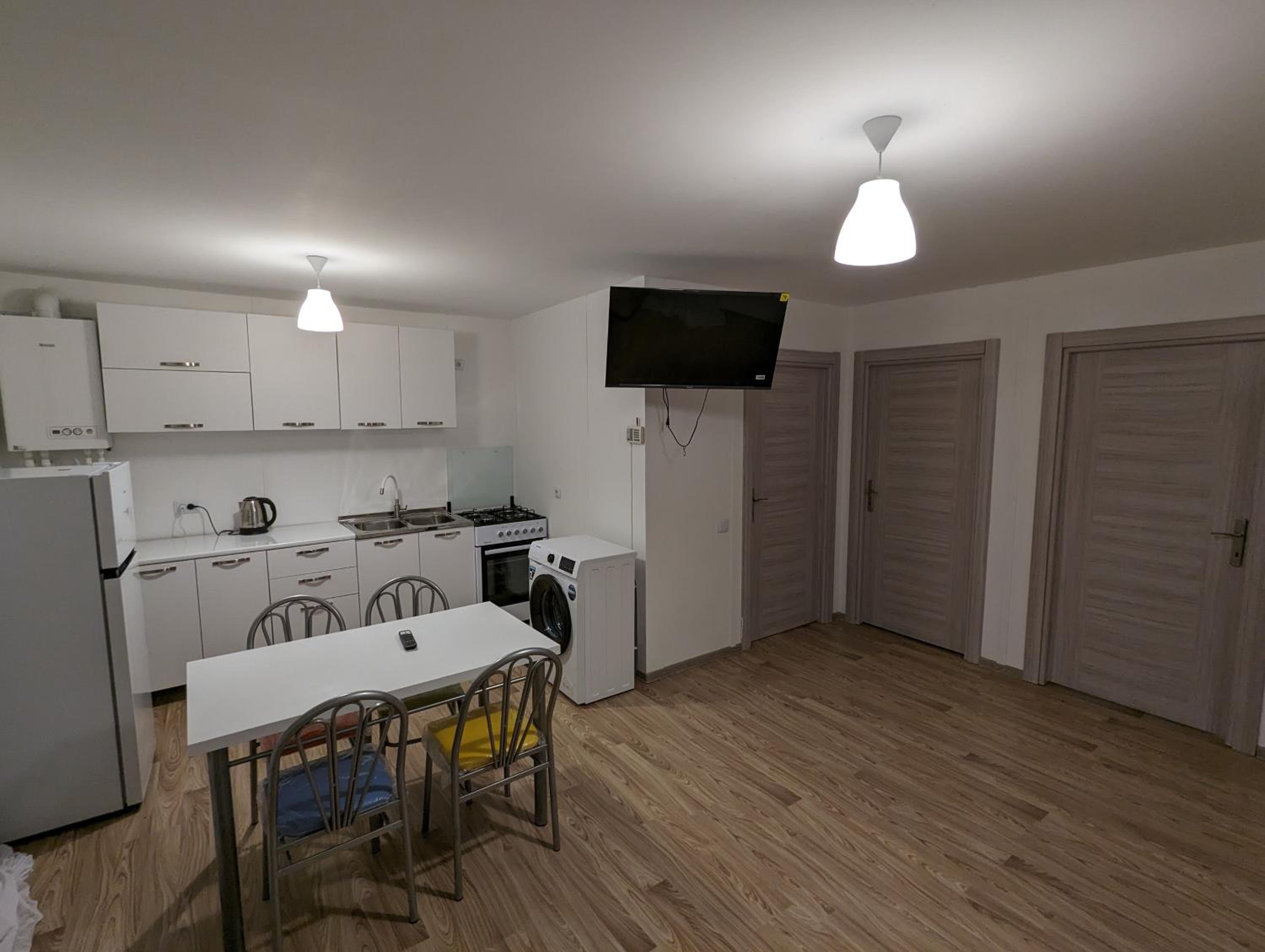 Sunshine Inn Buriani